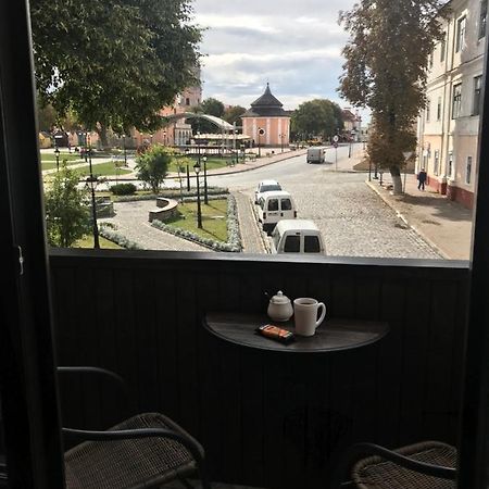 Apartamento Бажане Місце Kamianets-Podilskyi Exterior foto