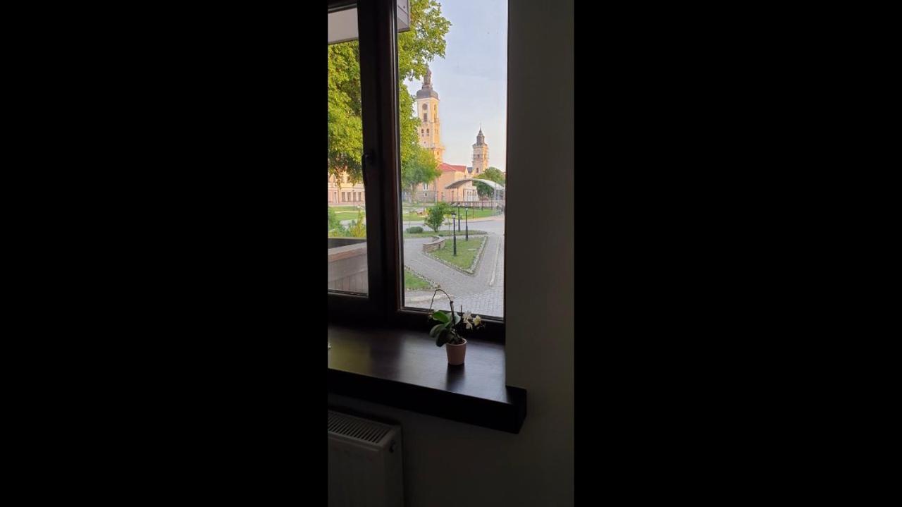 Apartamento Бажане Місце Kamianets-Podilskyi Exterior foto