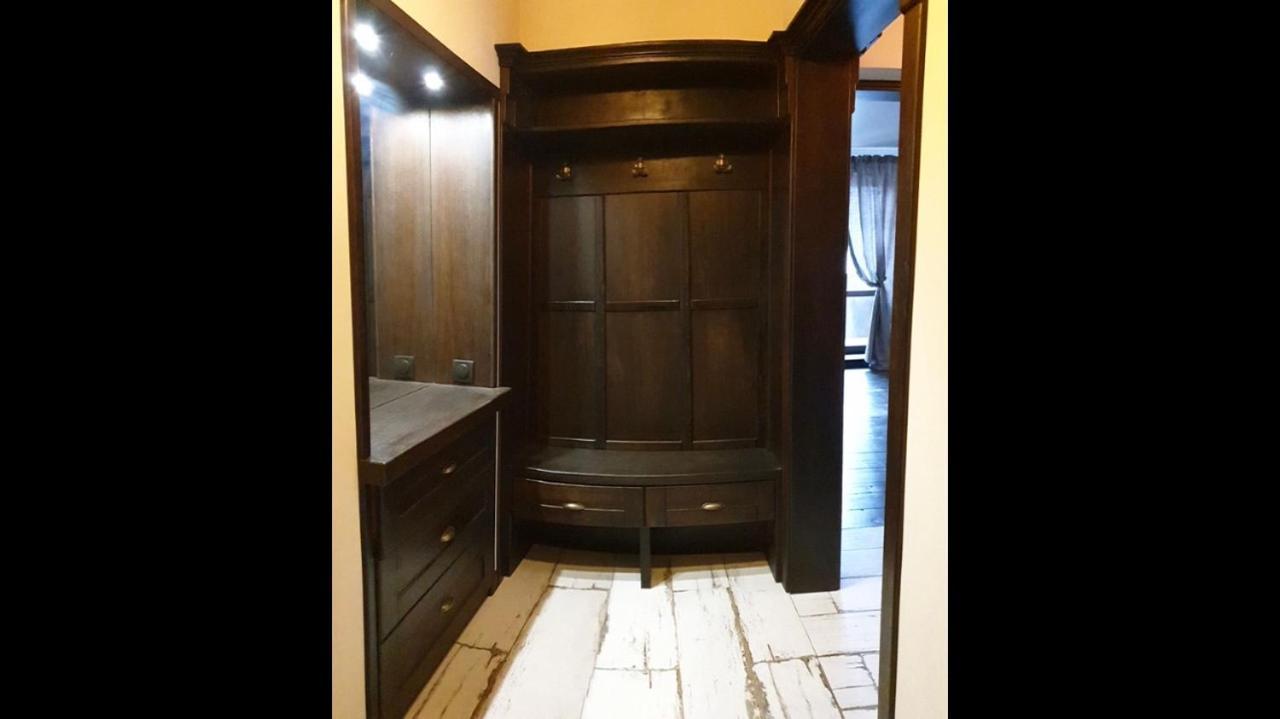 Apartamento Бажане Місце Kamianets-Podilskyi Exterior foto