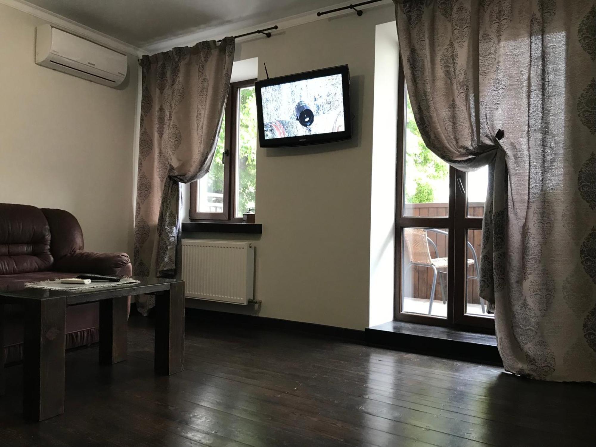 Apartamento Бажане Місце Kamianets-Podilskyi Exterior foto